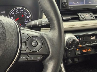 2020 Toyota RAV4 XLE Premium AWD (Natl)
