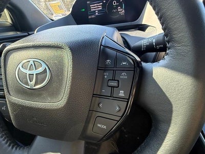 2023 Toyota bZ4X XLE FWD (Natl)