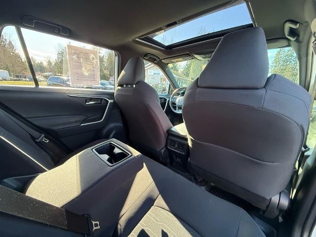 2022 Toyota RAV4 Prime SE (Natl)