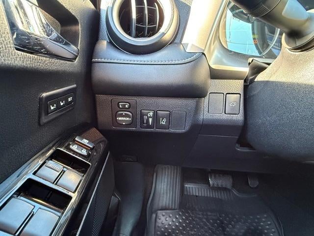 2017 Toyota RAV4 Hybrid Limited AWD (Natl)