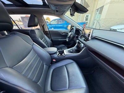 2019 Toyota RAV4 Limited AWD (GS)