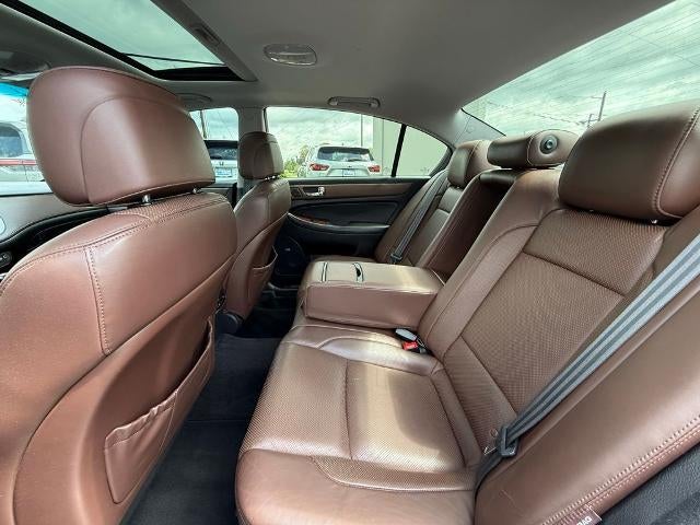 2011 Hyundai GENESIS 4dr Sdn V8