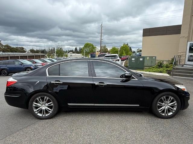 2011 Hyundai GENESIS 4dr Sdn V8