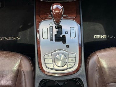 2011 Hyundai GENESIS 4dr Sdn V8