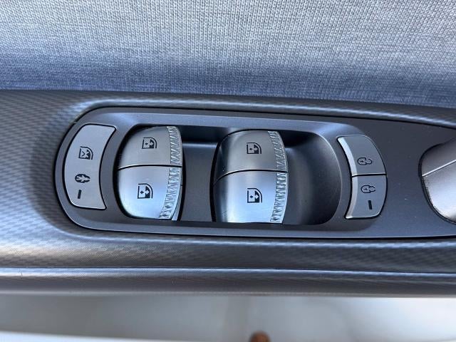 2024 Genesis GV60 Standard RWD
