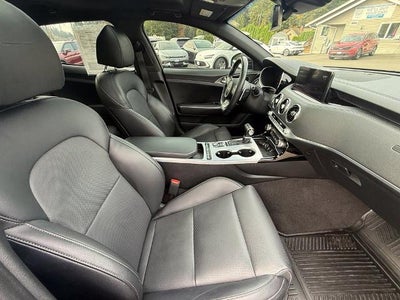 2022 Kia Stinger GT1 AWD