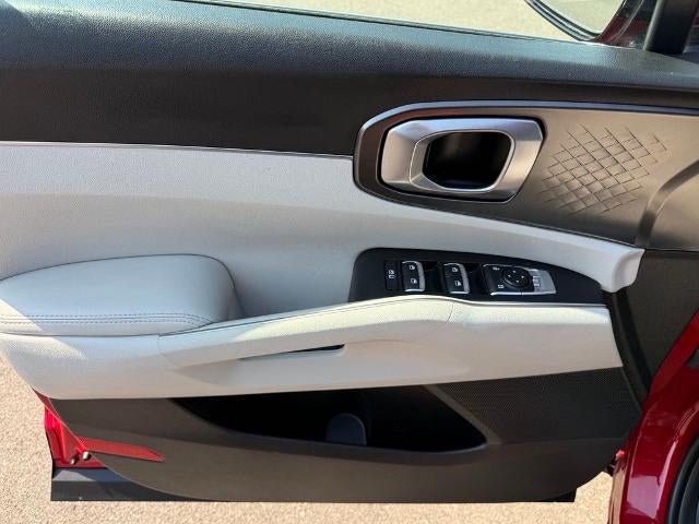 2022 Kia Sorento Hybrid S AWD