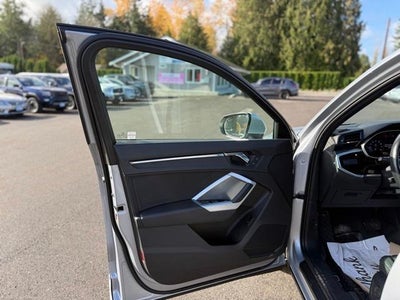 2019 Audi Q3 2.0 TFSI Premium quattro