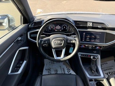 2019 Audi Q3 2.0 TFSI Premium quattro