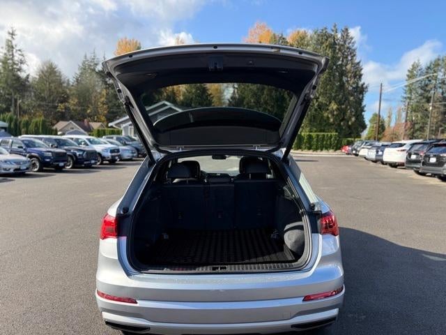 2019 Audi Q3 2.0 TFSI Premium quattro