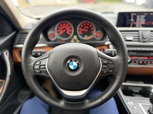 2013 BMW 328i Sedan