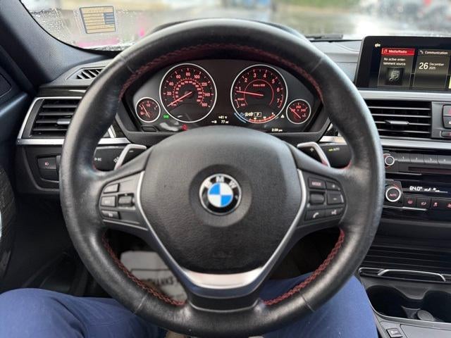 2018 BMW 330i Sedan
