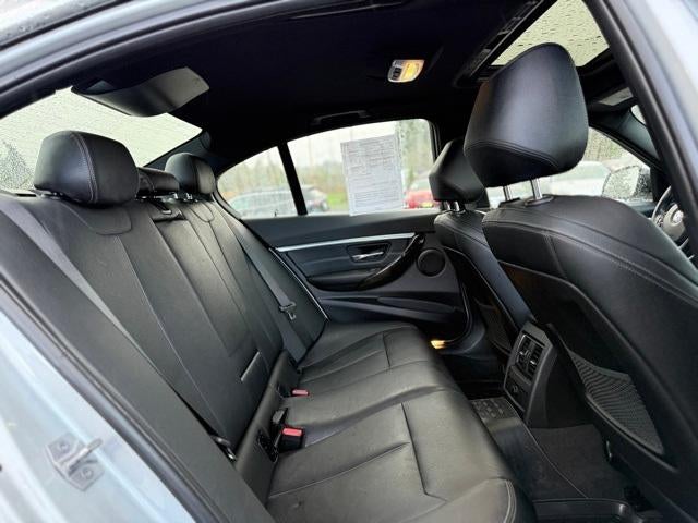 2018 BMW 330i Sedan