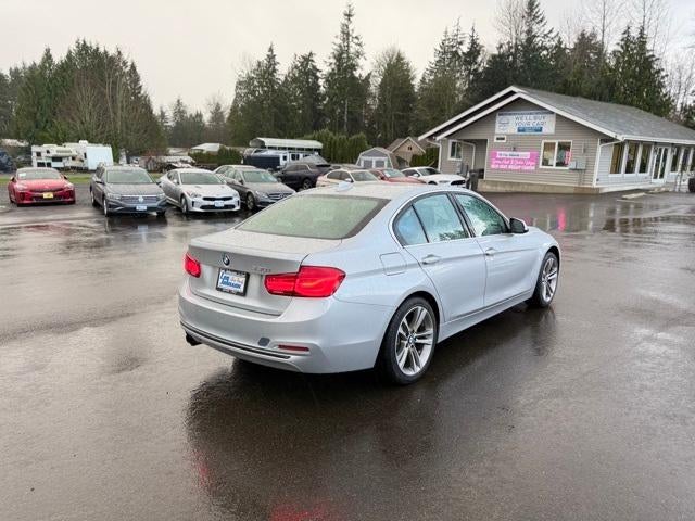 2018 BMW 330i Sedan