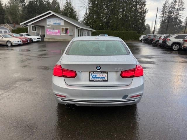 2018 BMW 330i Sedan