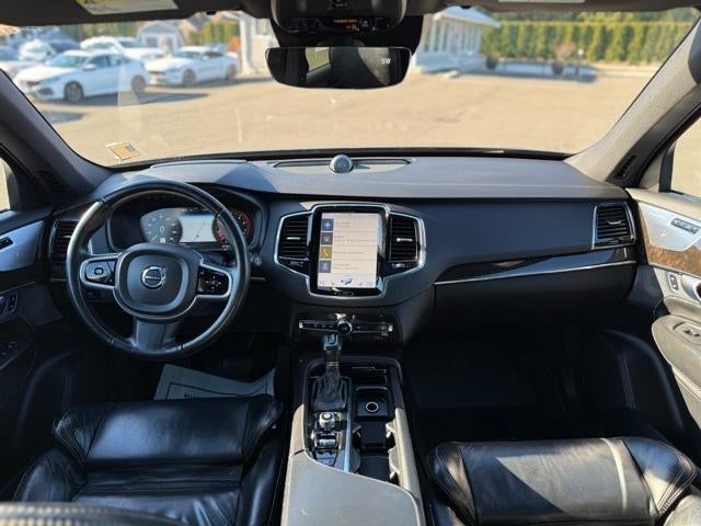 2018 Volvo XC90 T6 AWD 7-Passenger Momentum