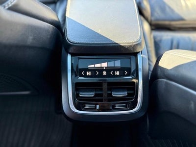 2018 Volvo XC90 T6 AWD 7-Passenger Momentum