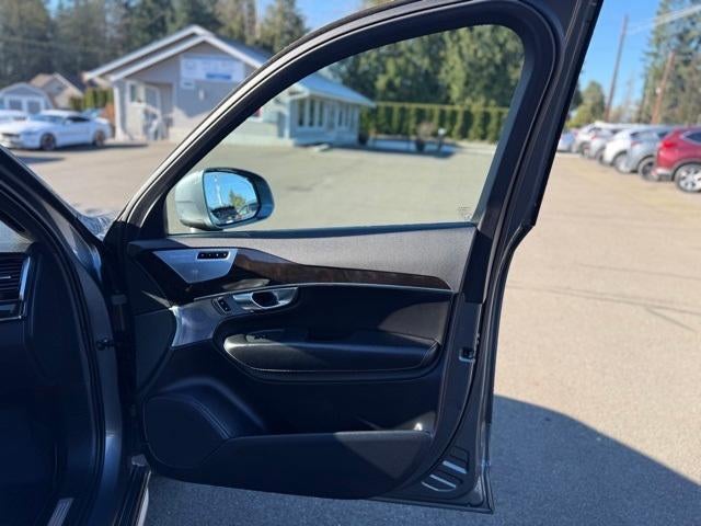 2018 Volvo XC90 T6 AWD 7-Passenger Momentum