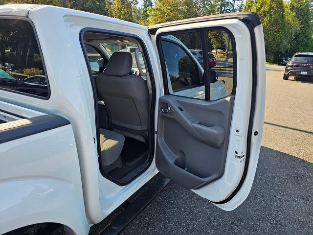 2021 Nissan Frontier Crew Cab 4x4 SV Auto