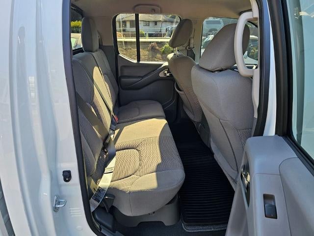 2021 Nissan Frontier Crew Cab 4x4 SV Auto