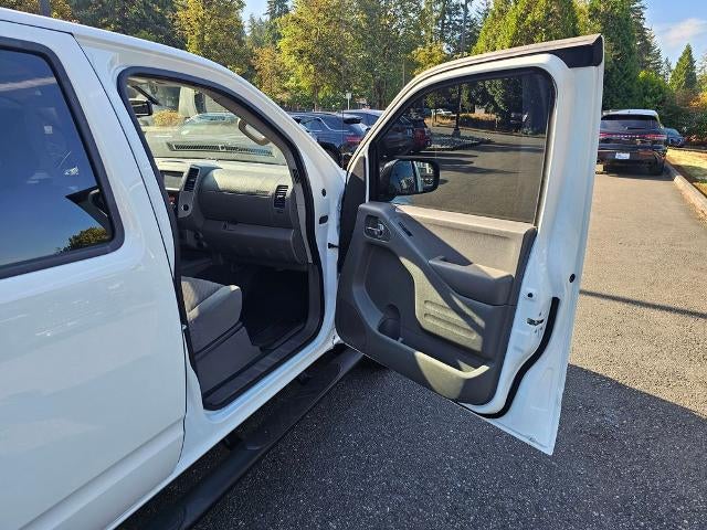 2021 Nissan Frontier Crew Cab 4x4 SV Auto