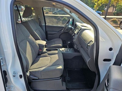 2021 Nissan Frontier Crew Cab 4x4 SV Auto