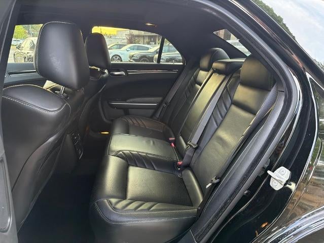 2023 Chrysler 300 300C RWD