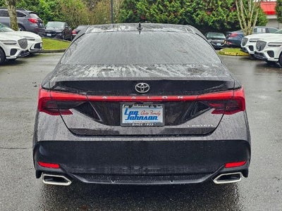 2019 Toyota Avalon XLE (SE)