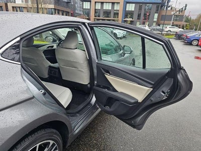 2026 Toyota Camry XLE (SE)