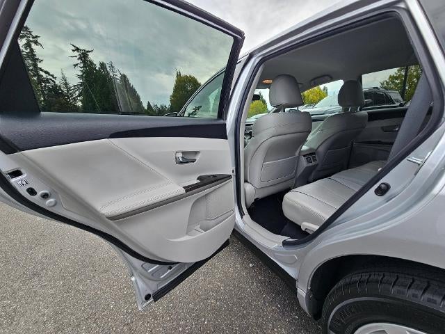 2013 Toyota Venza 4dr Wgn I4 AWD XLE (Natl)