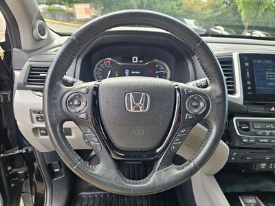 2016 Honda Pilot AWD 4dr Elite with DVD Rear Entertainment System and Navigation