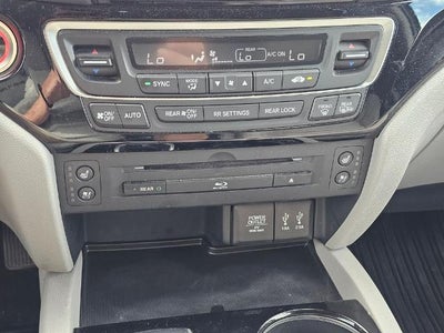 2016 Honda Pilot AWD 4dr Elite with DVD Rear Entertainment System and Navigation