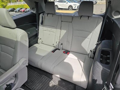 2016 Honda Pilot AWD 4dr Elite with DVD Rear Entertainment System and Navigation