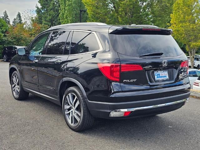 2016 Honda Pilot AWD 4dr Elite with DVD Rear Entertainment System and Navigation