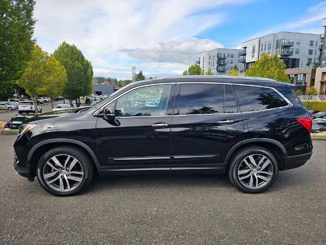 2016 Honda Pilot AWD 4dr Elite with DVD Rear Entertainment System and Navigation