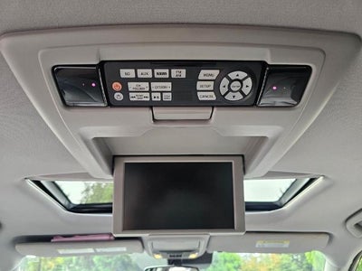 2016 Honda Pilot AWD 4dr Elite with DVD Rear Entertainment System and Navigation