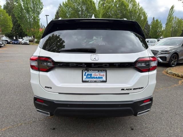 2025 Honda Pilot Black Edition AWD