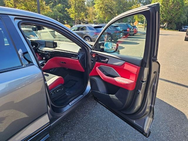 2022 Acura MDX SH-AWD w/A-Spec Package