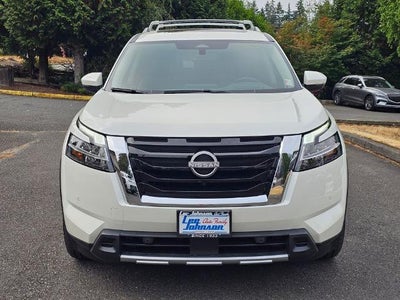 2024 Nissan Pathfinder Platinum 4WD