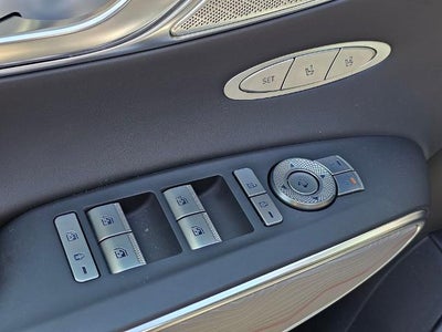2024 Genesis GV70 2.5T AWD