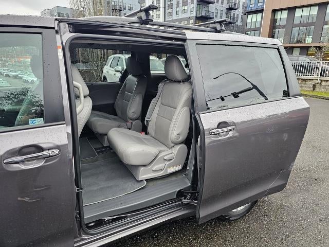 2015 Toyota Sienna 5dr 8-Pass Van XLE FWD (Natl)