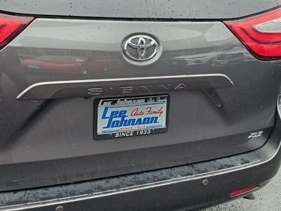 2015 Toyota Sienna 5dr 8-Pass Van XLE FWD (Natl)