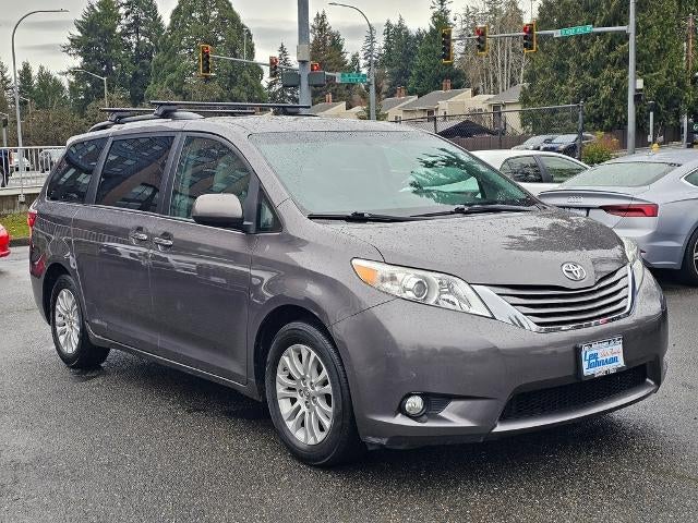 2015 Toyota Sienna 5dr 8-Pass Van XLE FWD (Natl)