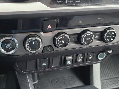 2018 Toyota Tacoma SR Double Cab 5' Bed V6 4x4 AT (GS)