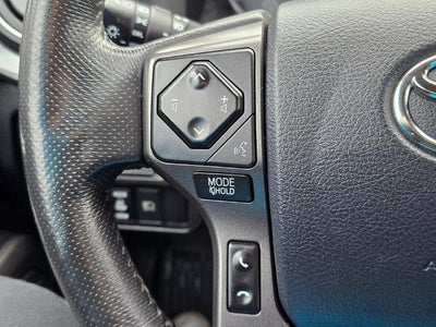 2018 Toyota Tacoma SR Double Cab 5' Bed V6 4x4 AT (GS)