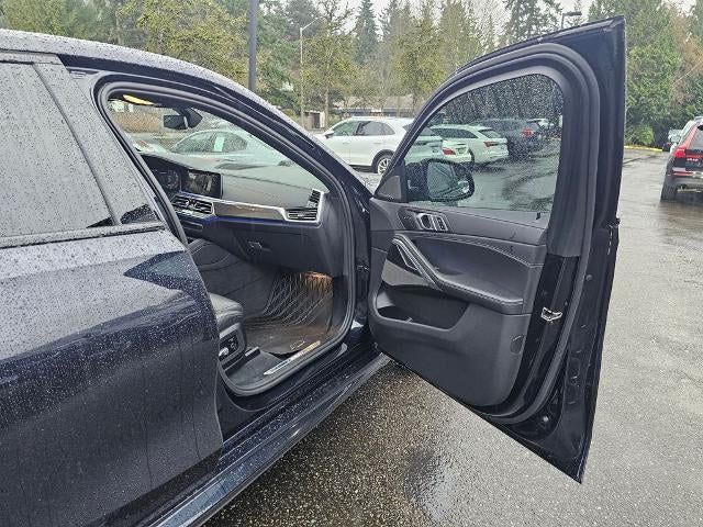 2022 BMW X6 M50i Sports Activity Coupe