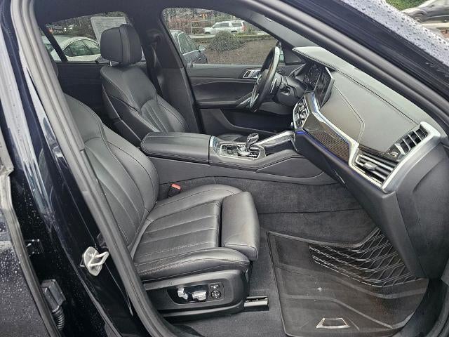 2022 BMW X6 M50i Sports Activity Coupe