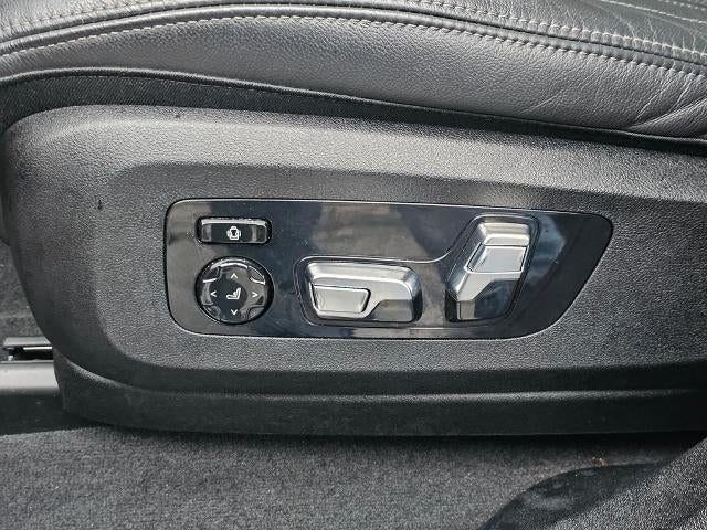 2022 BMW X6 M50i Sports Activity Coupe