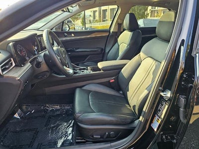 2022 Kia K5 EX Auto FWD