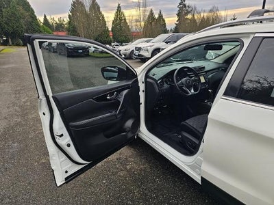 2017 Nissan Rogue Sport AWD SV